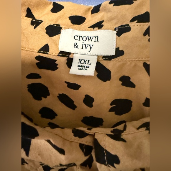 Crown & Ivy Leopard Print Button-Up Shirt - Picture 4 of 7